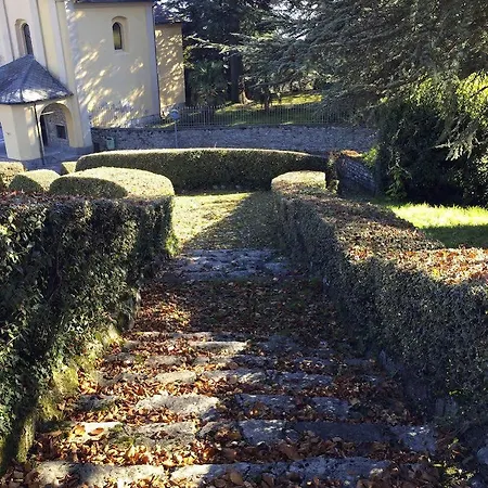Civenna & Garden