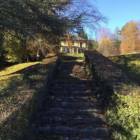 Civenna & Garden Villa *