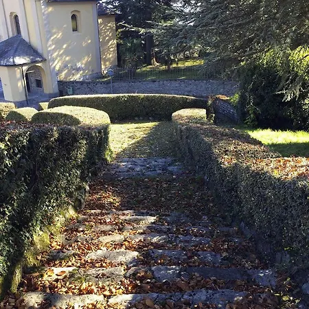 Civenna & Garden